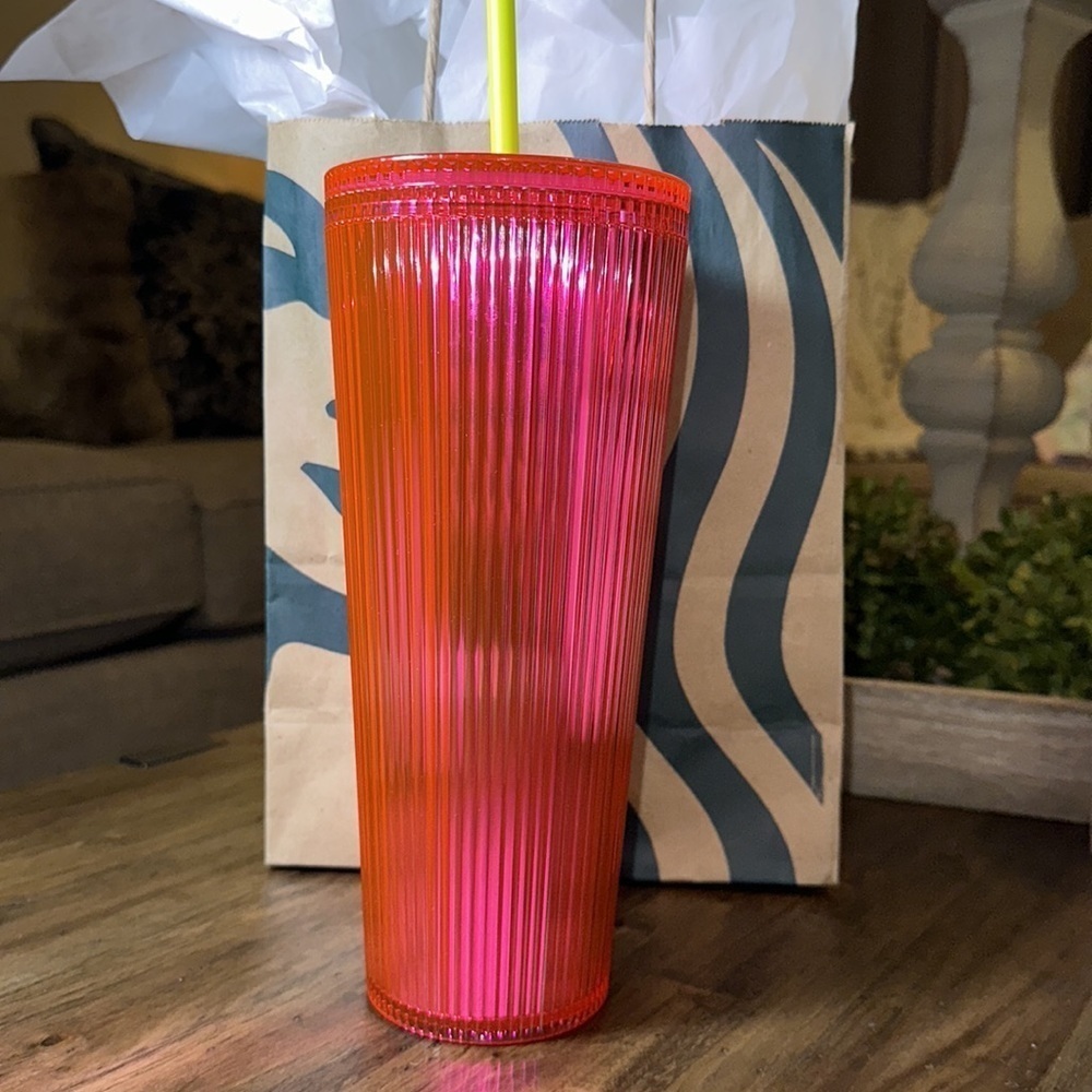 NWT 2023 Starbucks Coffee Summer Bright Barbie Pink 24oz Venti Cold Cup Tumbler